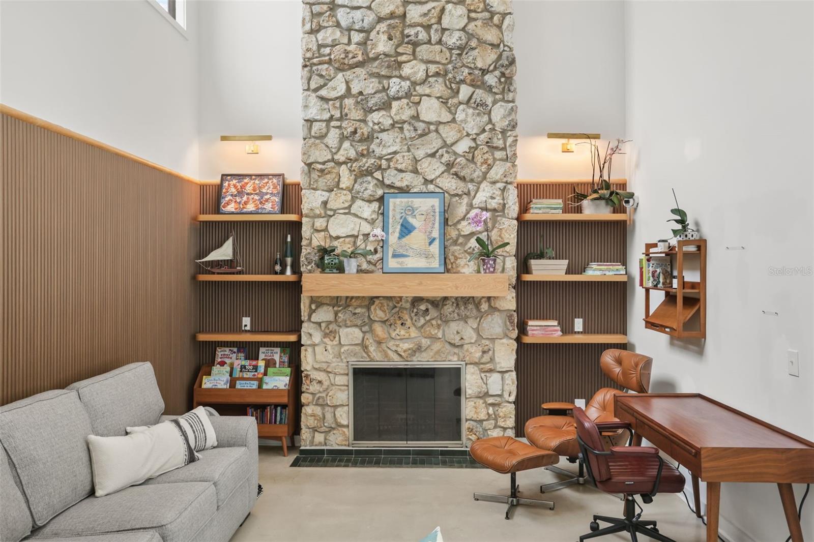 104 WILD FERN DR