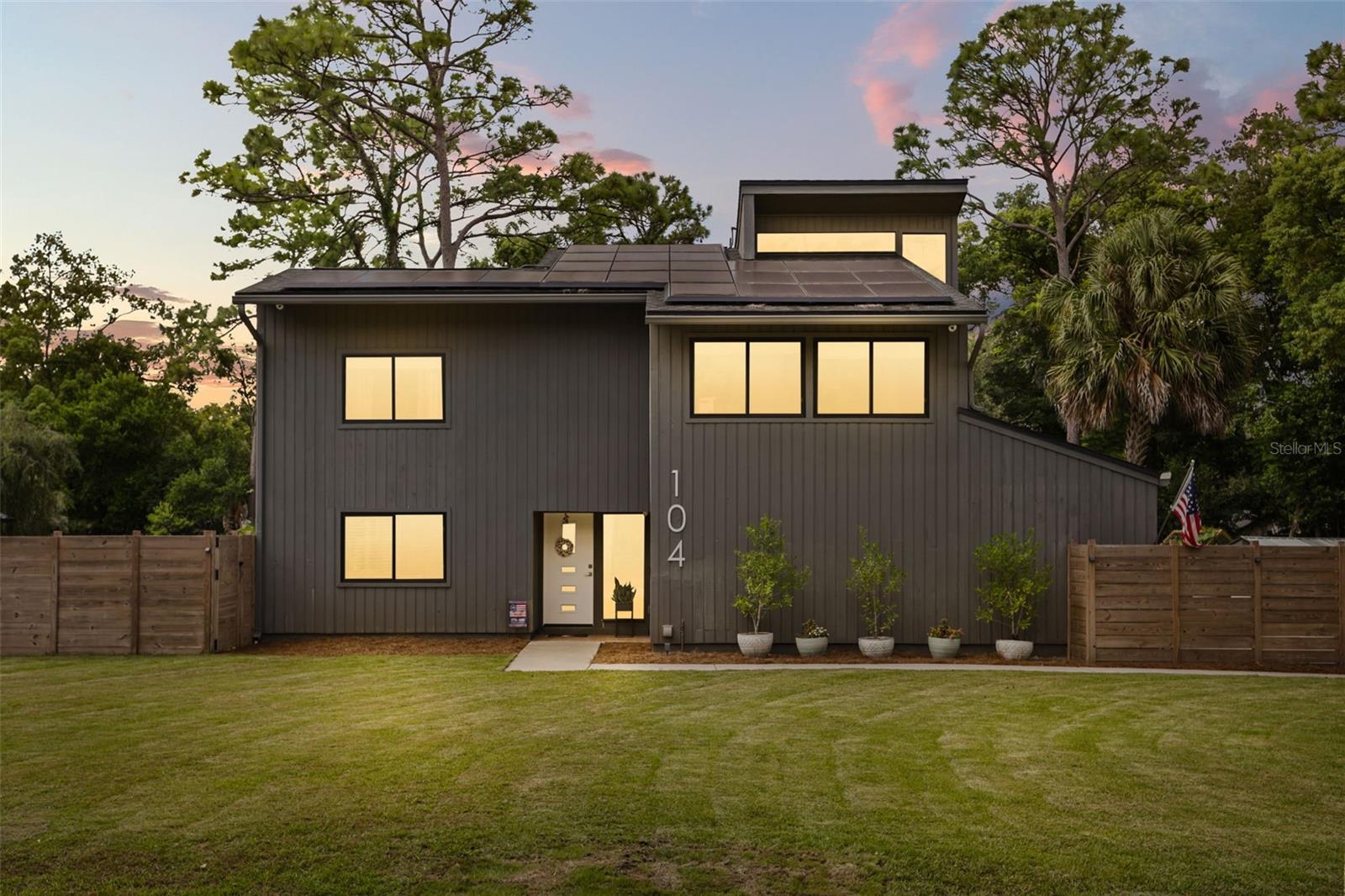 104 WILD FERN DR