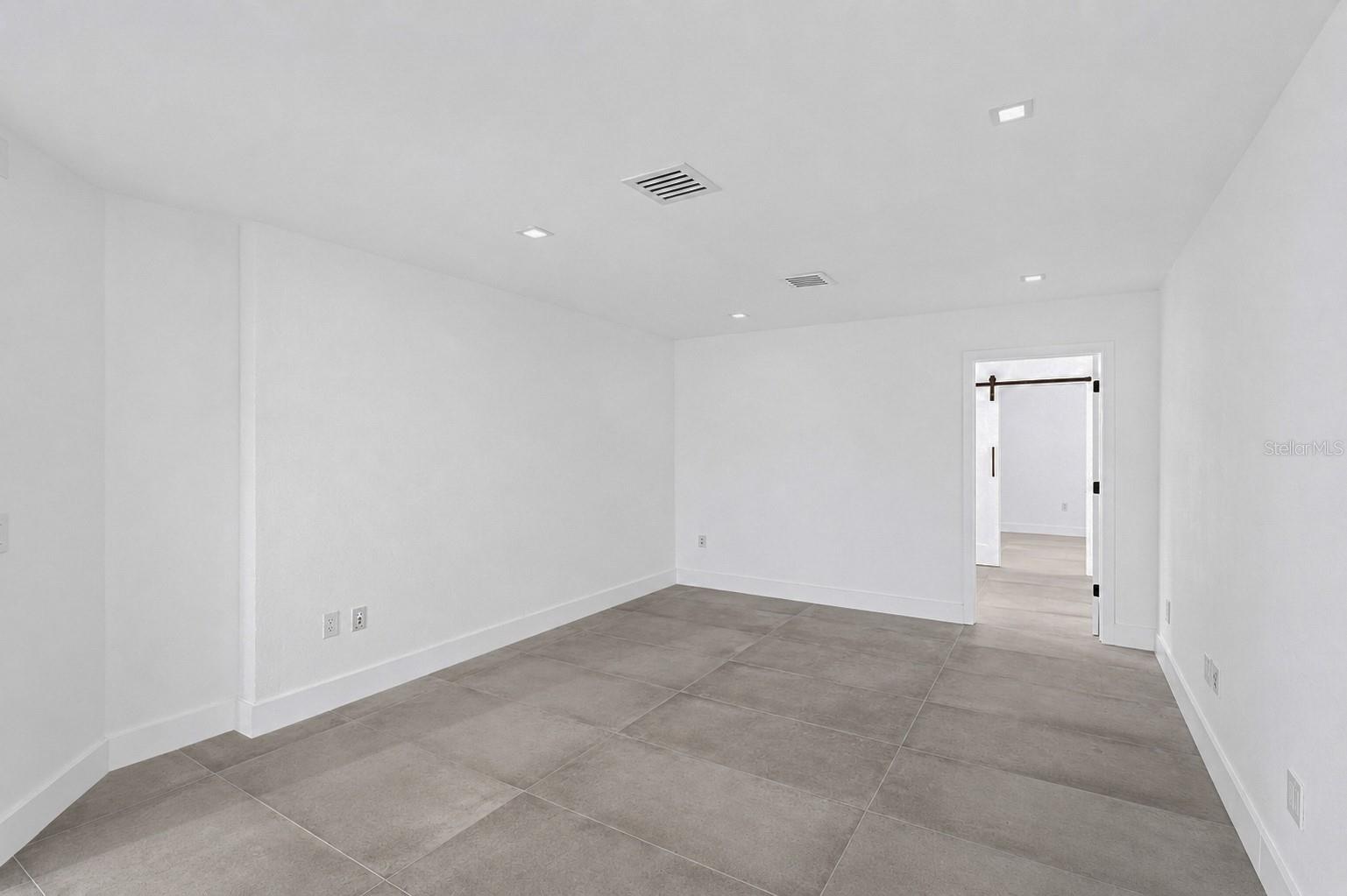 2878 S OSCEOLA AVE #5E