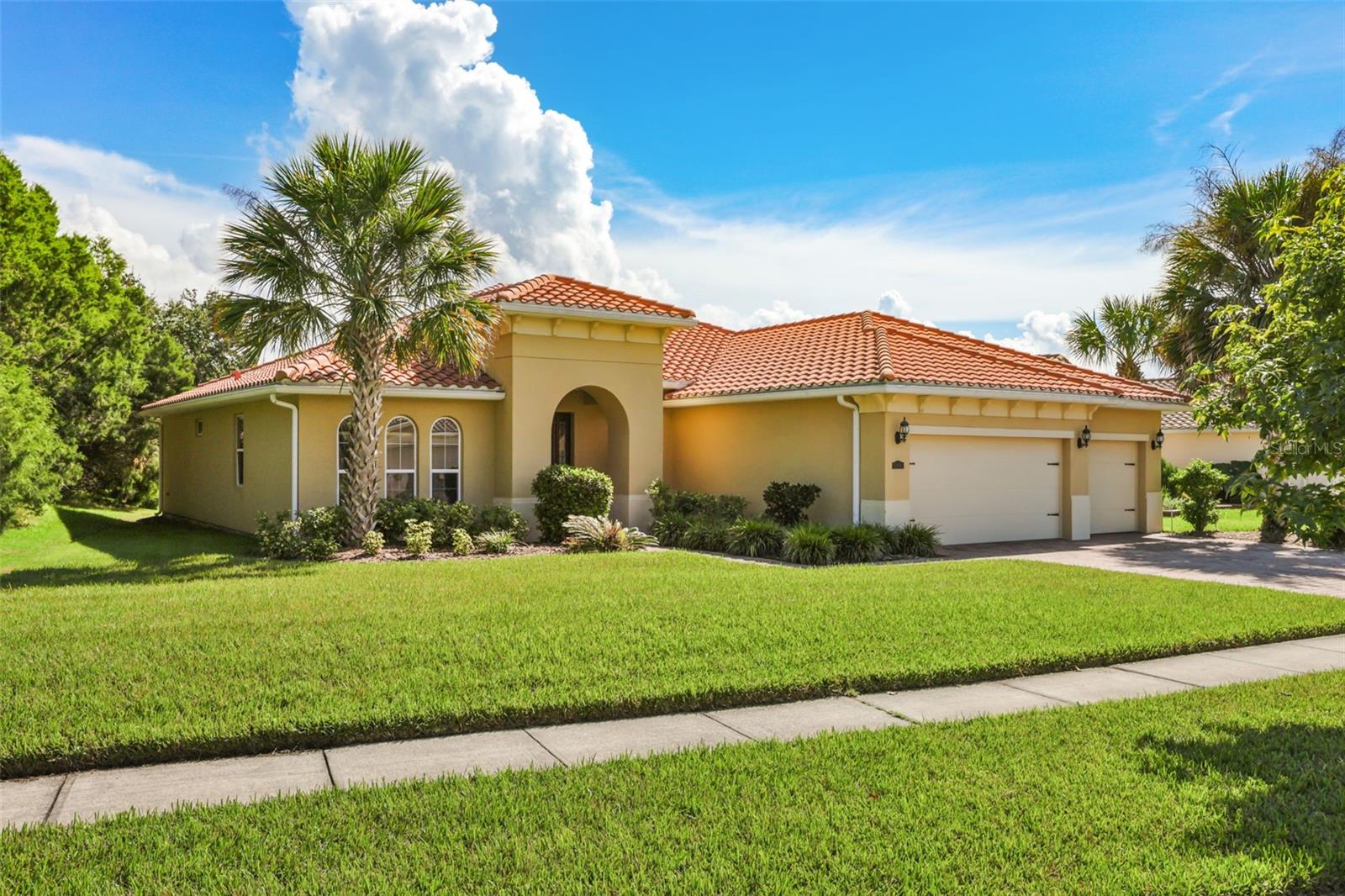 3801 BOWFIN TRL