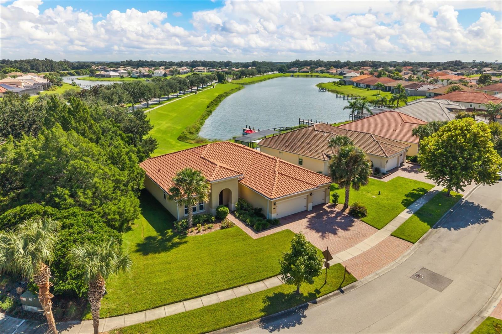 3801 BOWFIN TRL