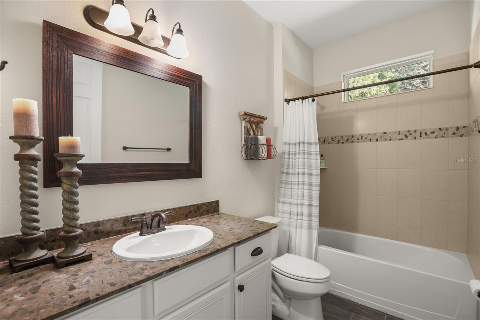 3801 BOWFIN TRL