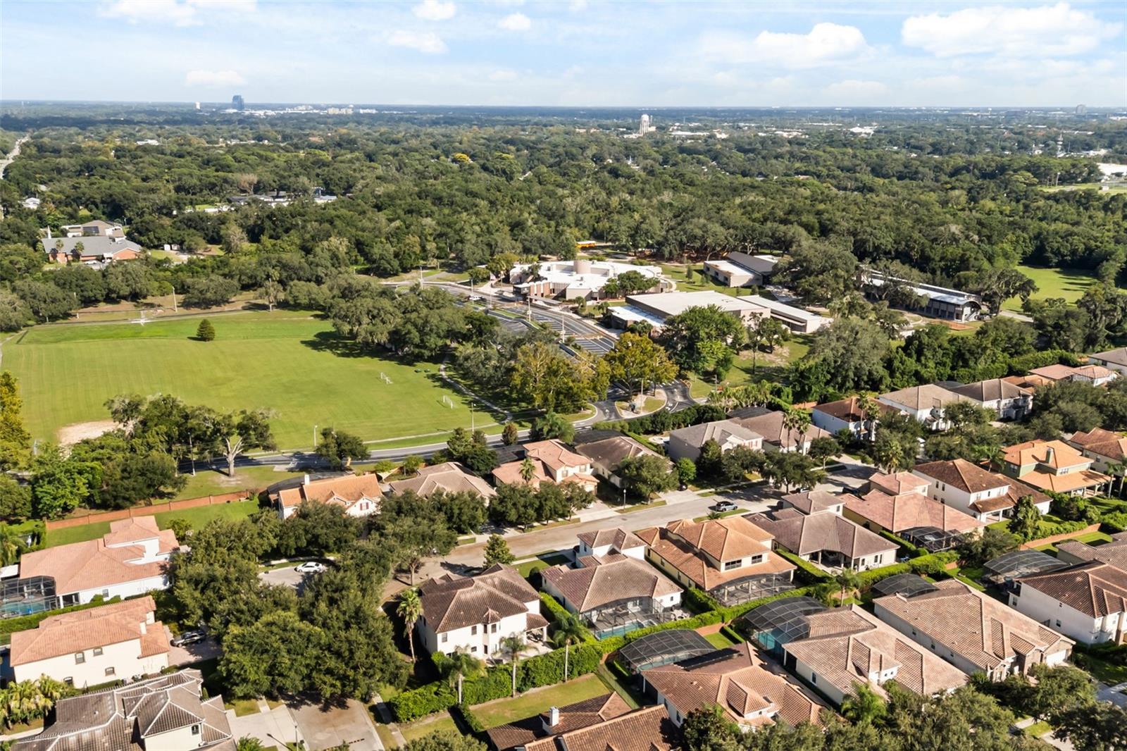 1260 BELLA VISTA CIR