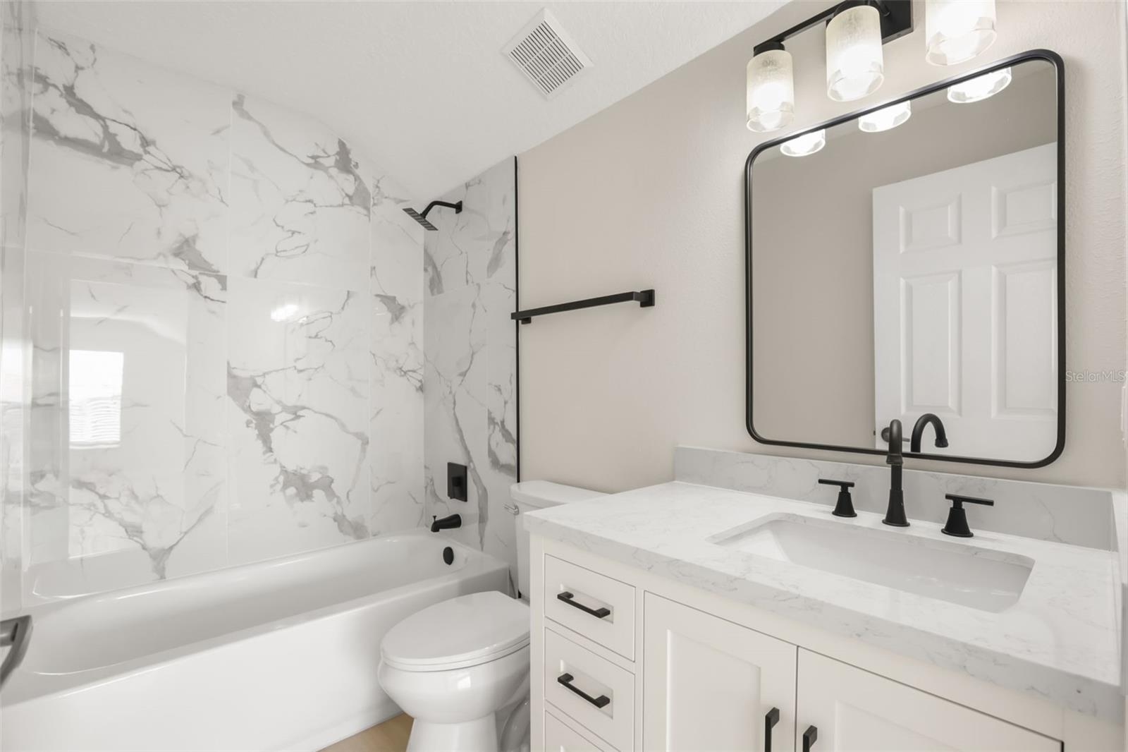 2196 LAUREL BLOSSOM CIR