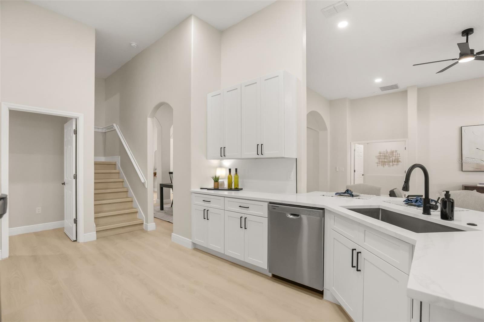 2196 LAUREL BLOSSOM CIR