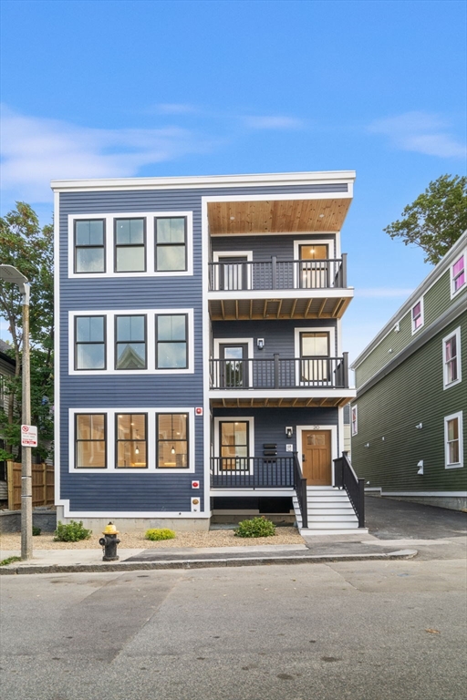 20 Gaylord St # 3