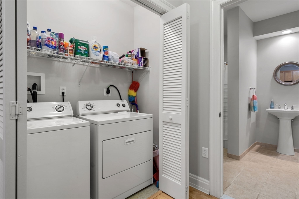 59 Walpole St, Unit 210, Canton