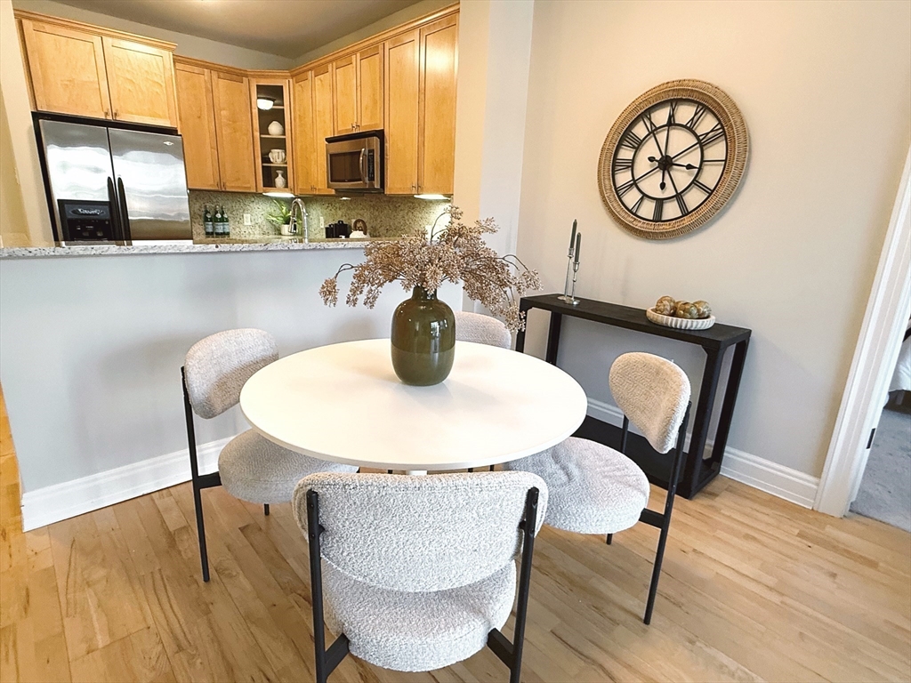 59 Walpole St, Unit 210, Canton