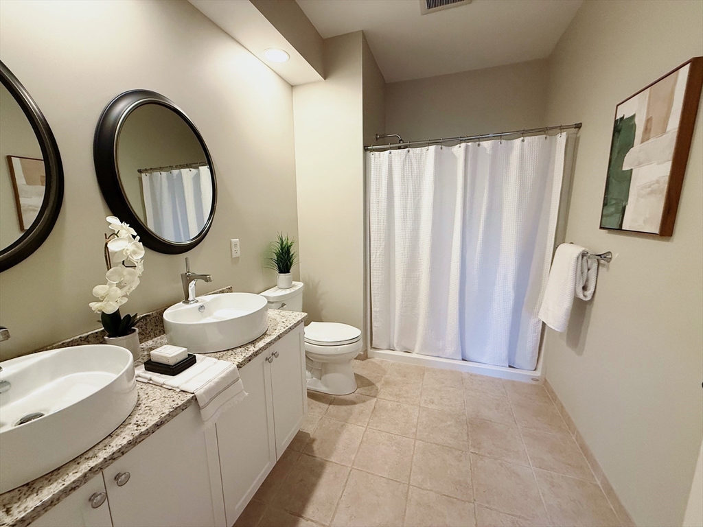 59 Walpole St, Unit 210, Canton