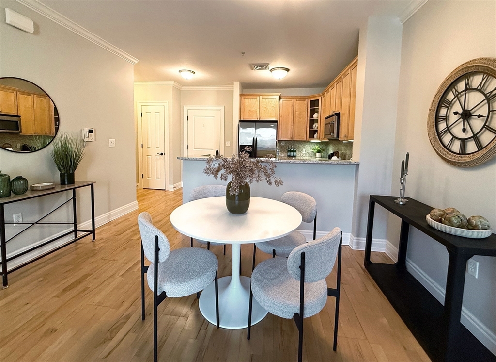 59 Walpole St, Unit 210, Canton