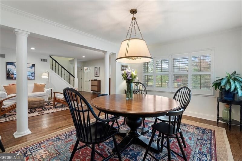 2811 Ridgemore Road NW