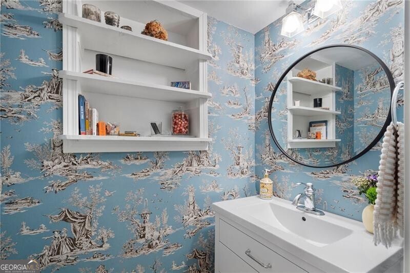 2811 Ridgemore Road NW