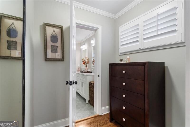 2811 Ridgemore Road NW