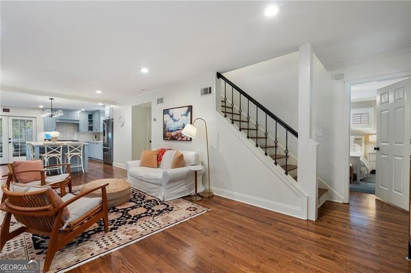 2811 Ridgemore Road NW