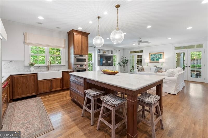 2203 Howell Mill Road NW