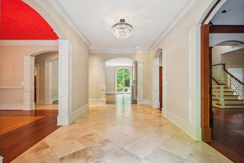 973 Peachtree Battle Avenue