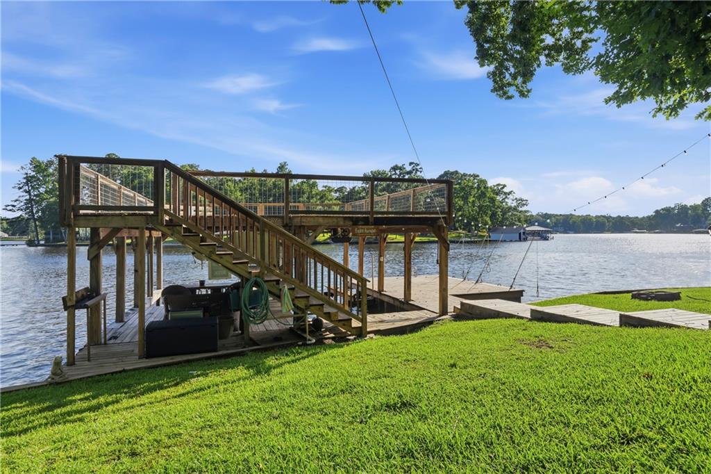281 Thomas Drive