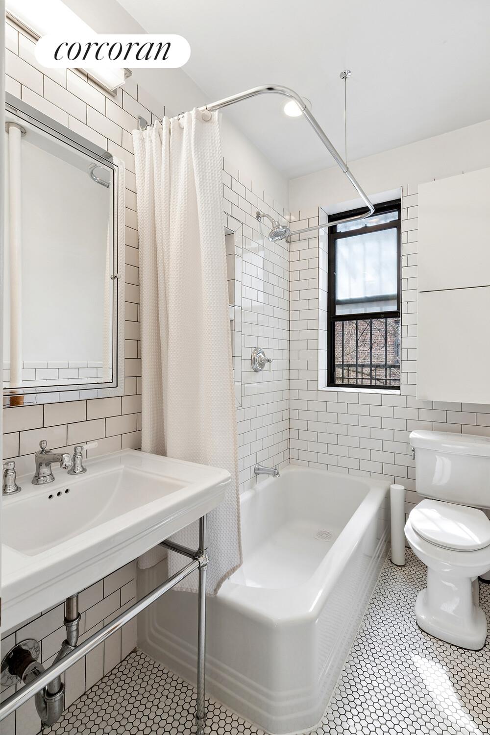 1110 CATON Avenue 11C