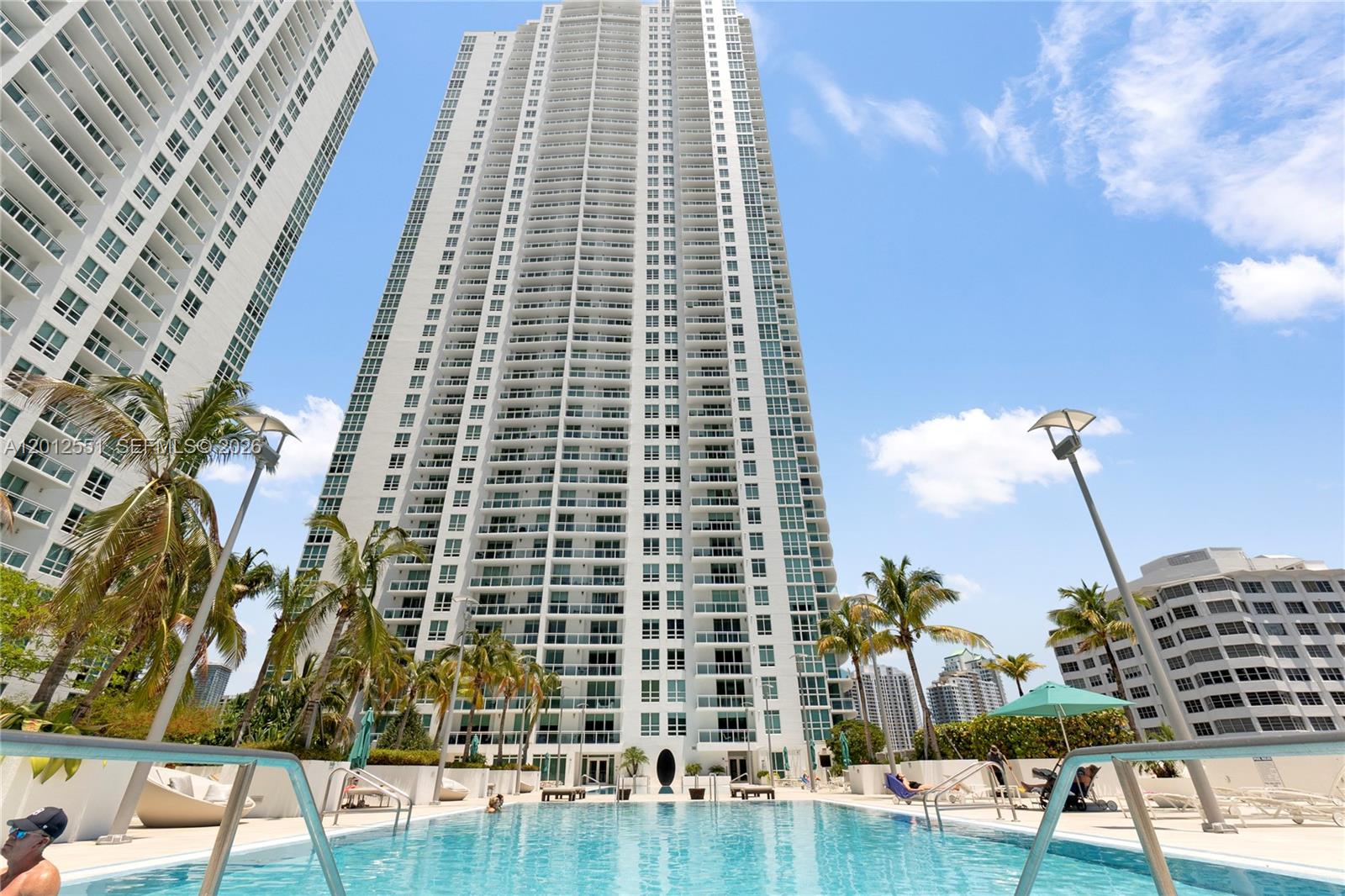 950 Brickell Bay Dr # 601