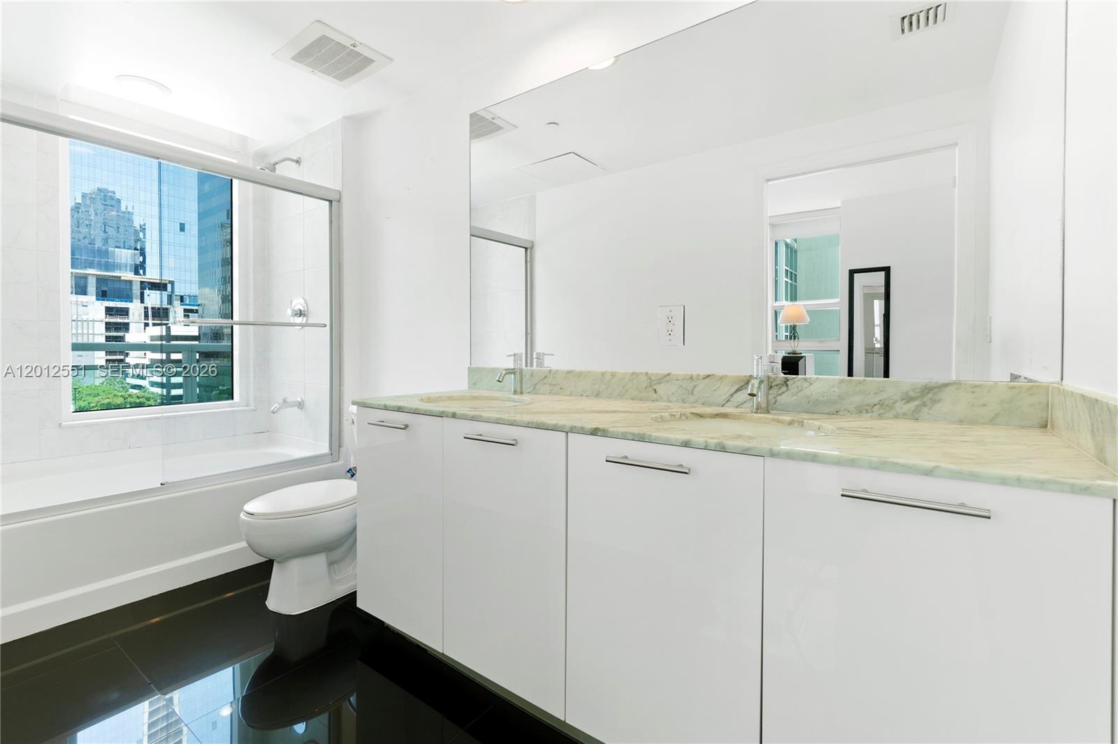 950 Brickell Bay Dr # 601