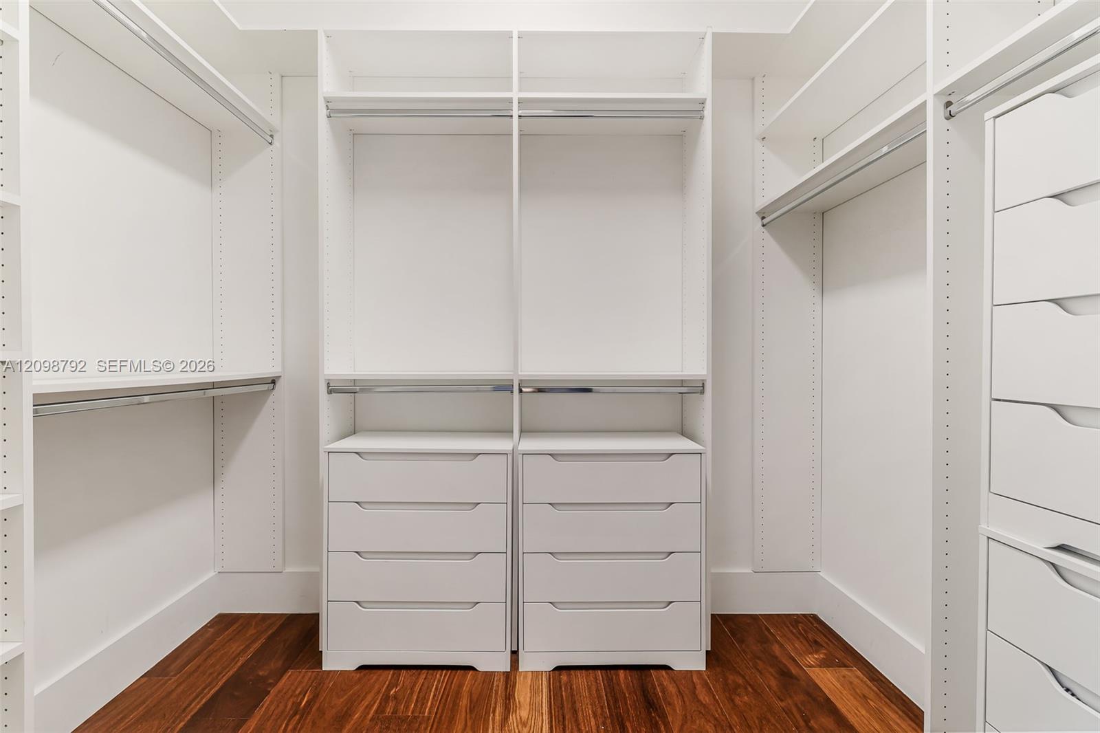 11701 SW 69 Ct