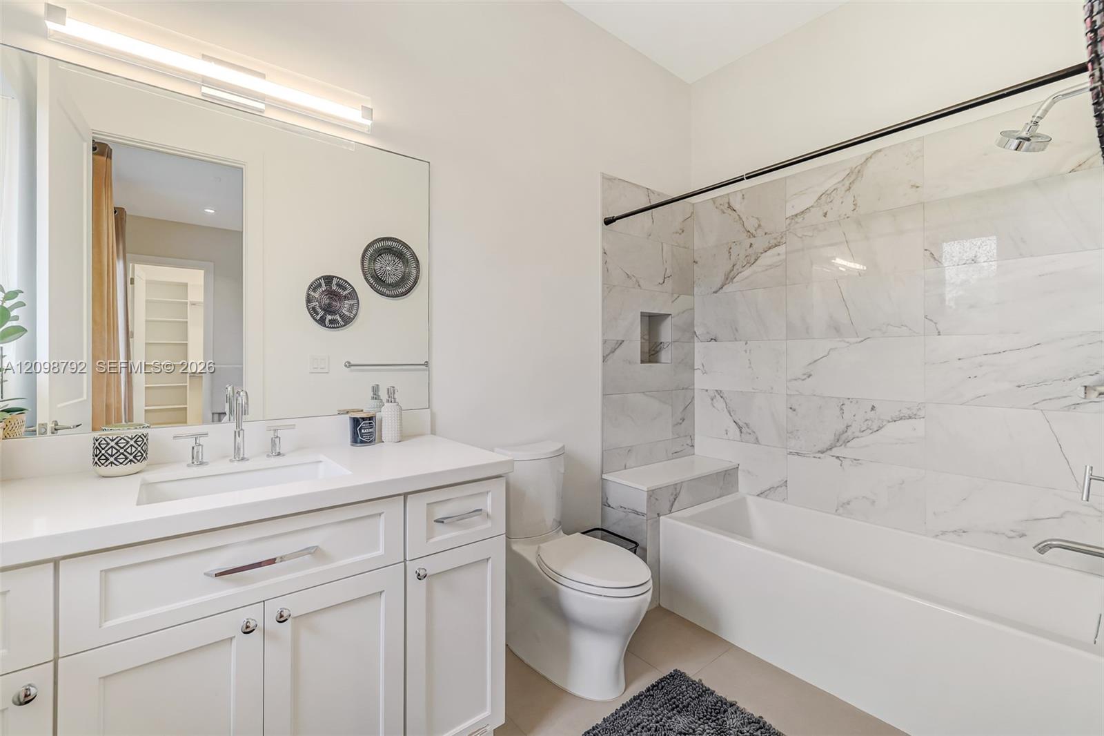 11701 SW 69 Ct