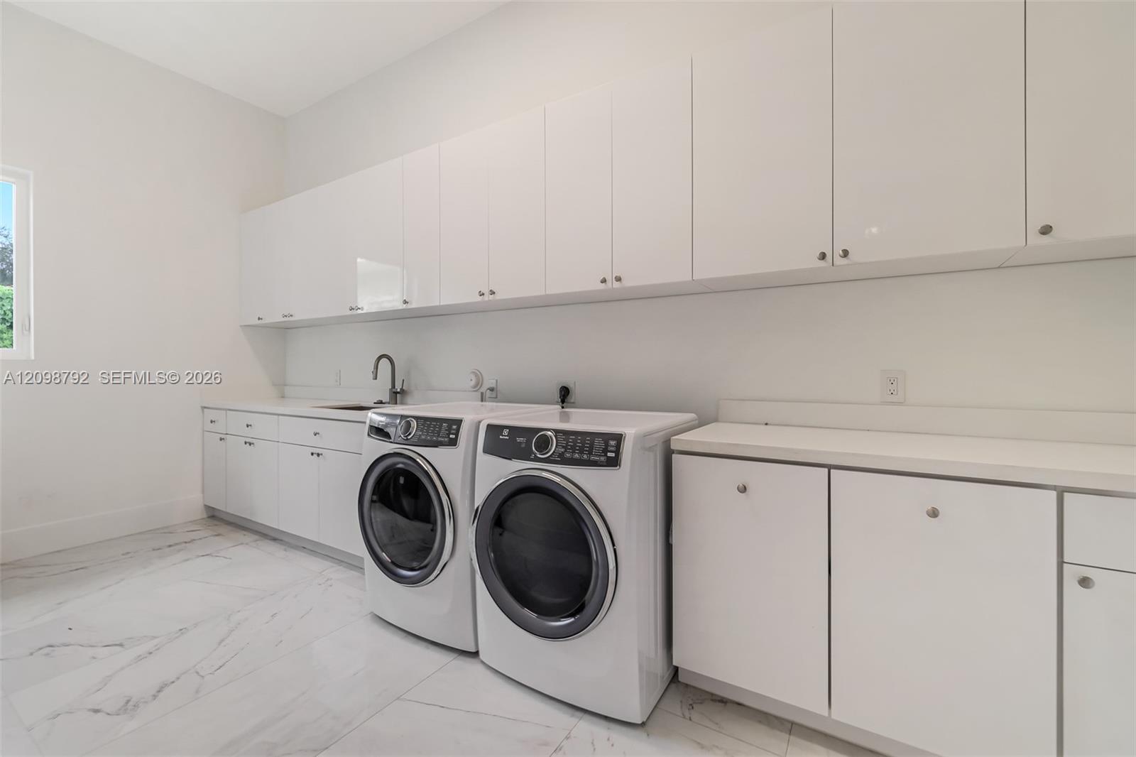 11701 SW 69 Ct