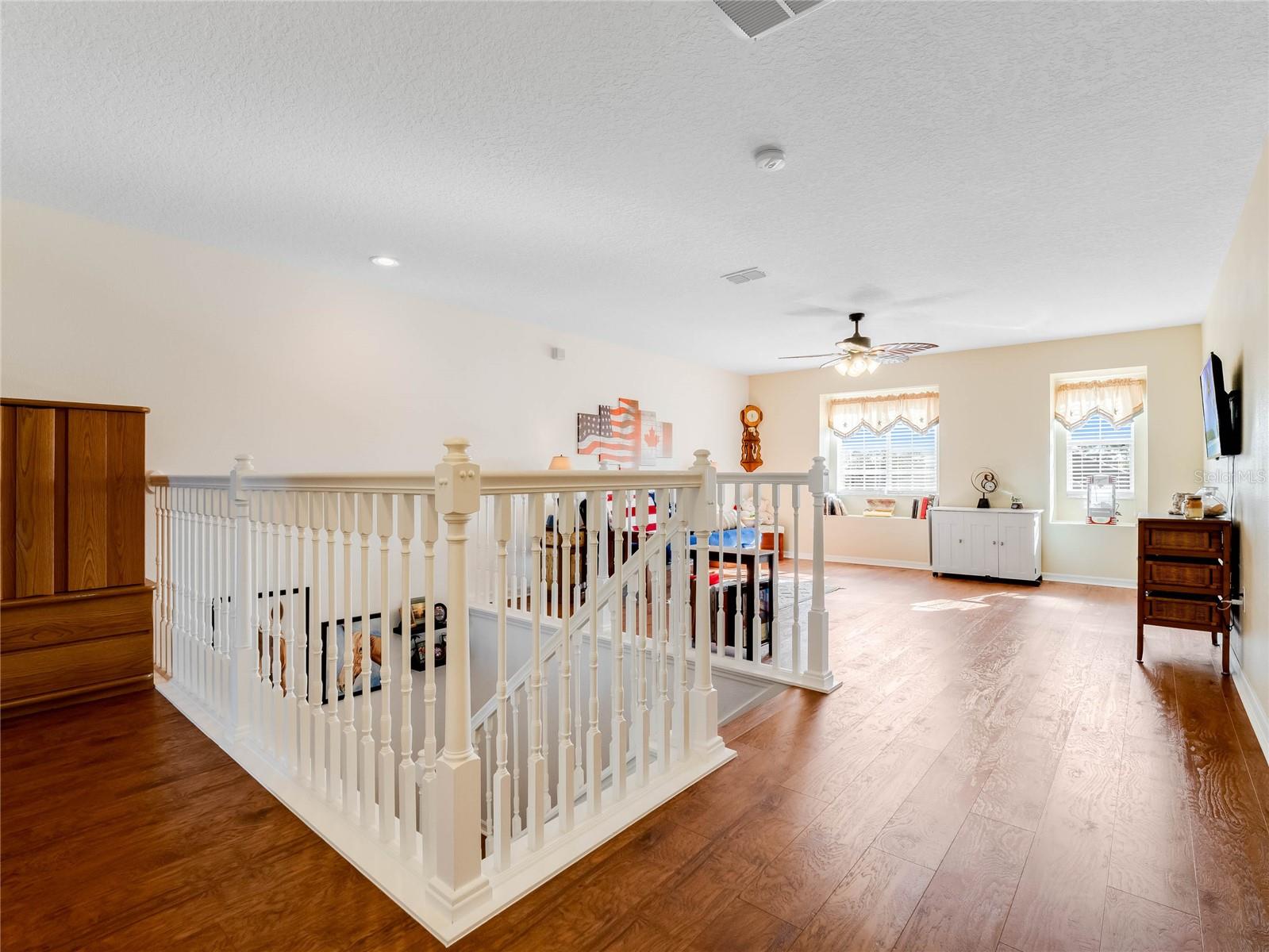 10133 STRATFORD POINTE AVE