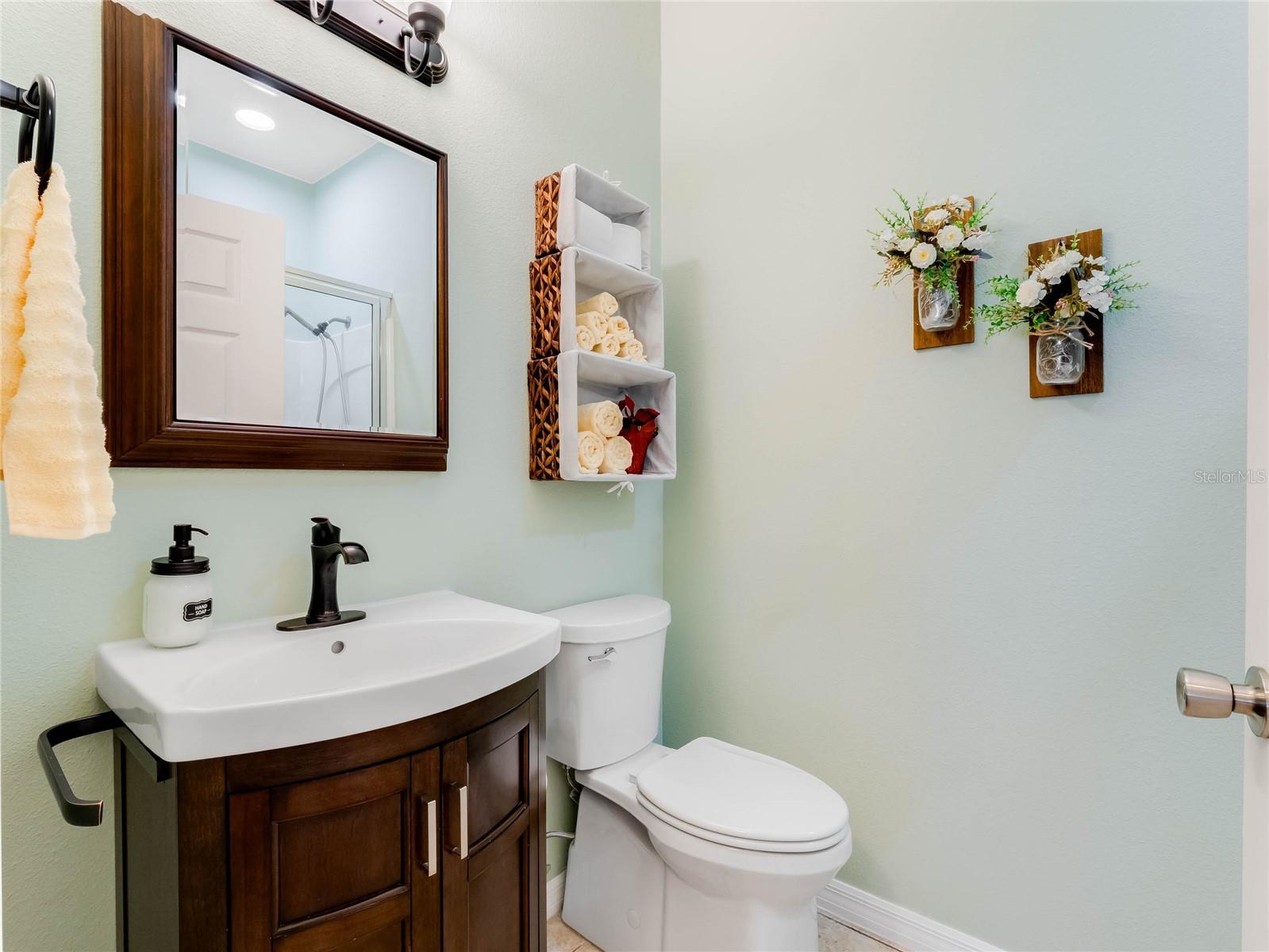 10133 STRATFORD POINTE AVE