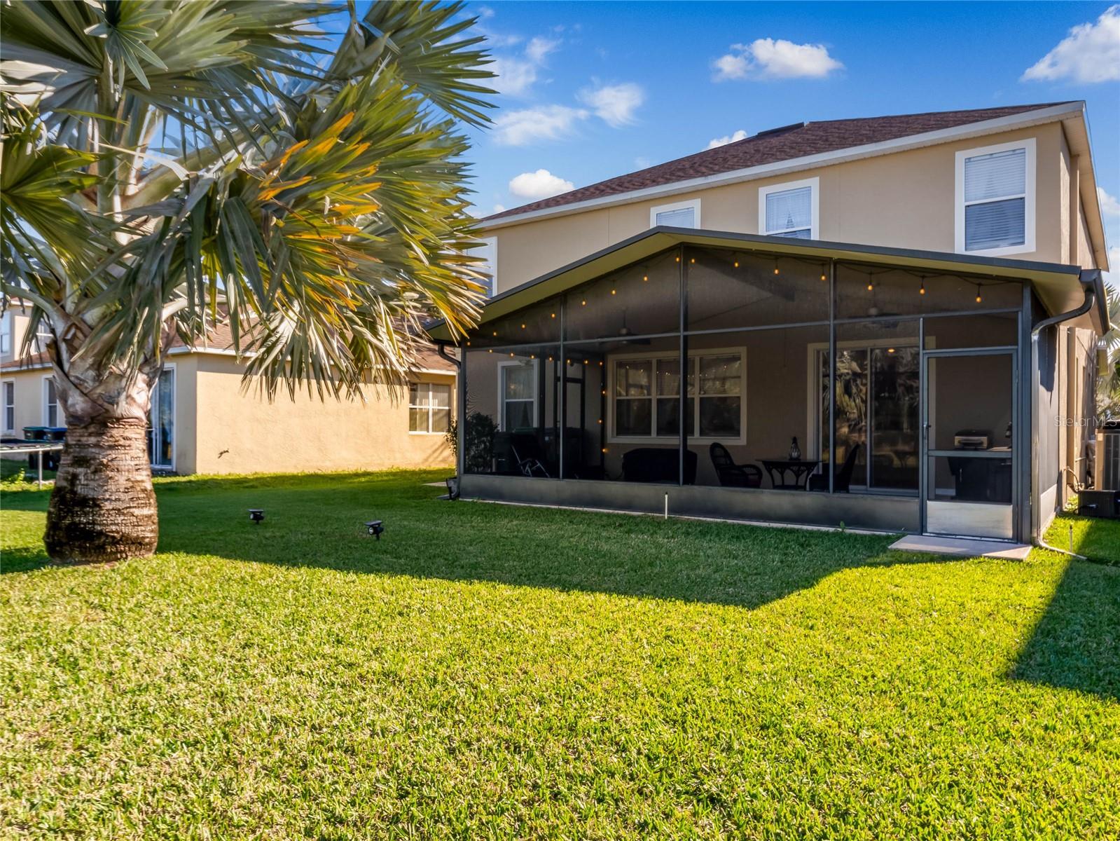 10133 STRATFORD POINTE AVE