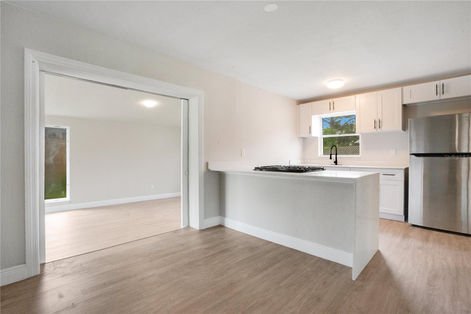 151 W CONNECTICUT AVE