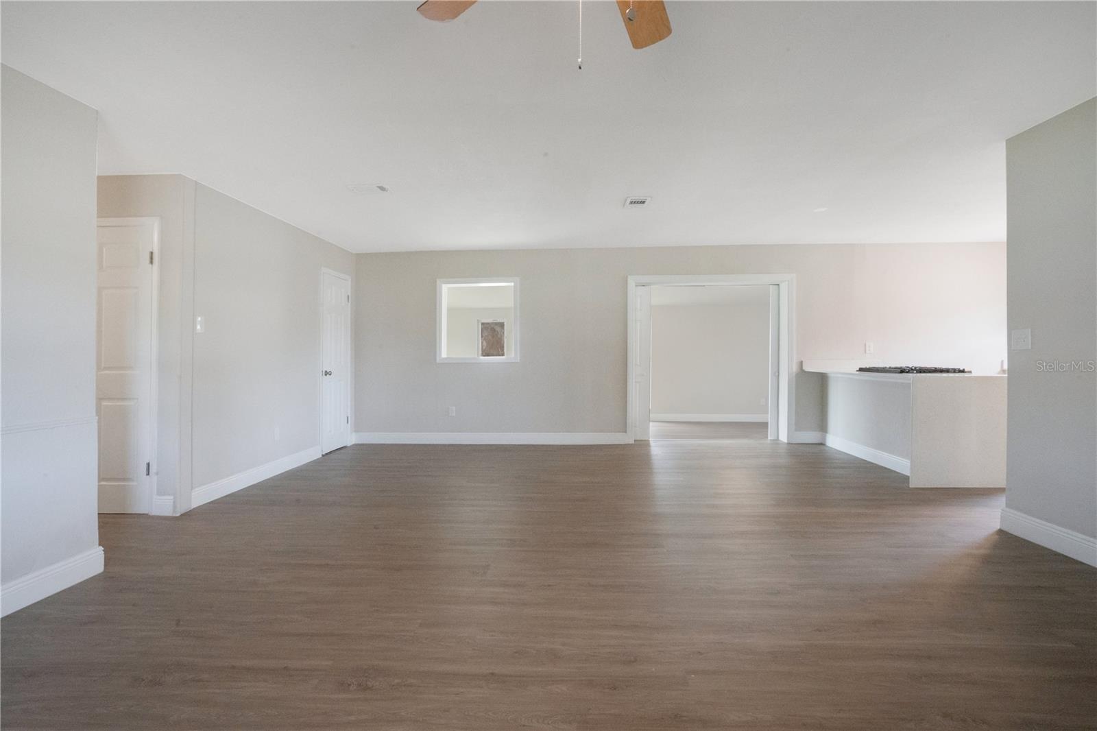 151 W CONNECTICUT AVE