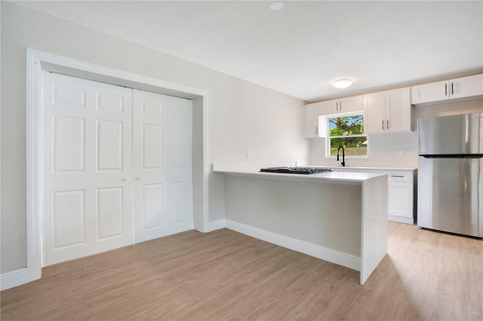 151 W CONNECTICUT AVE