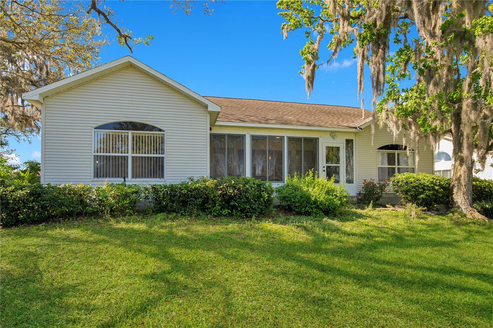 2149 SHERWOOD FOREST DR