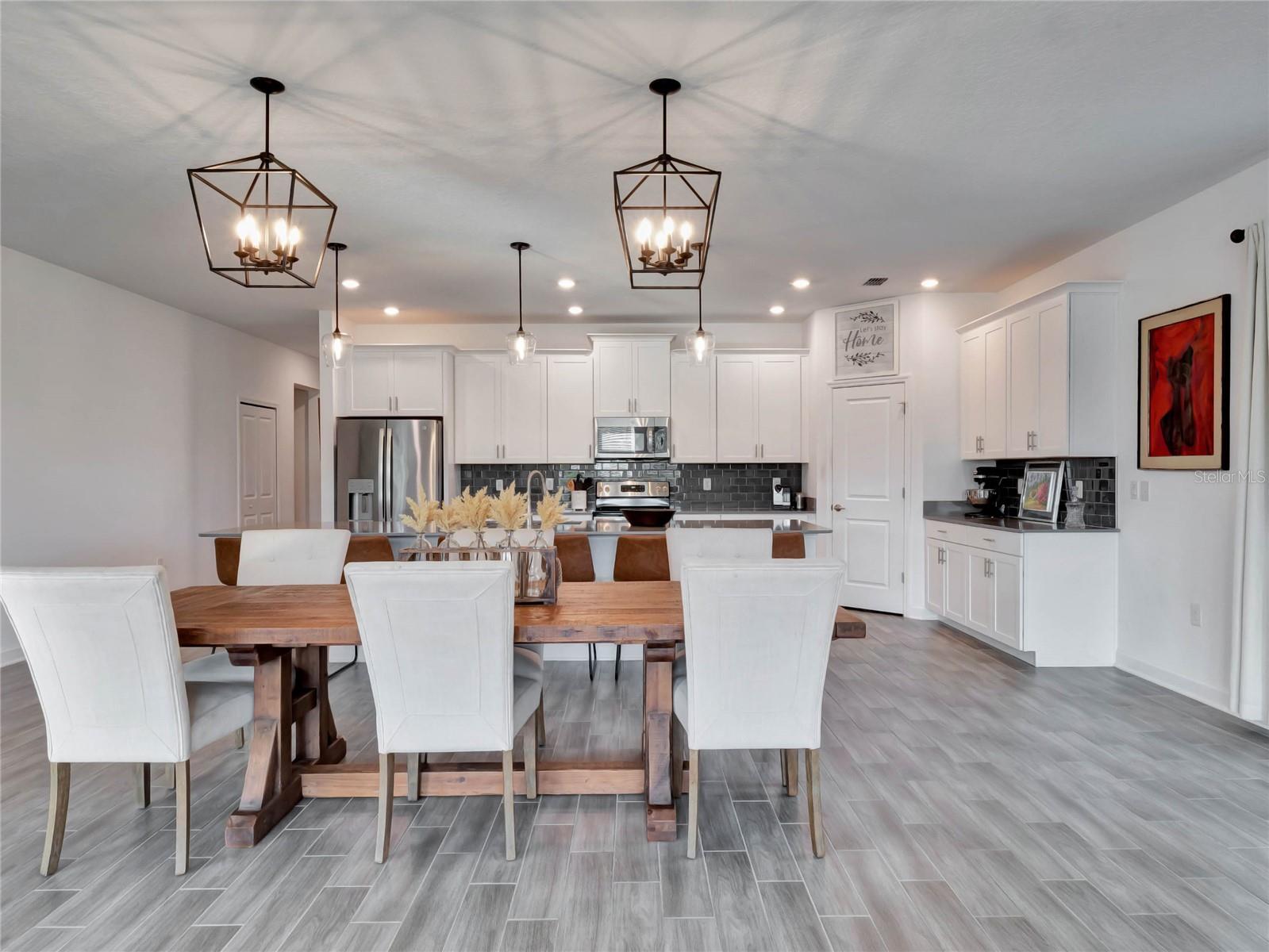 9976 INTRODUCTION WAY