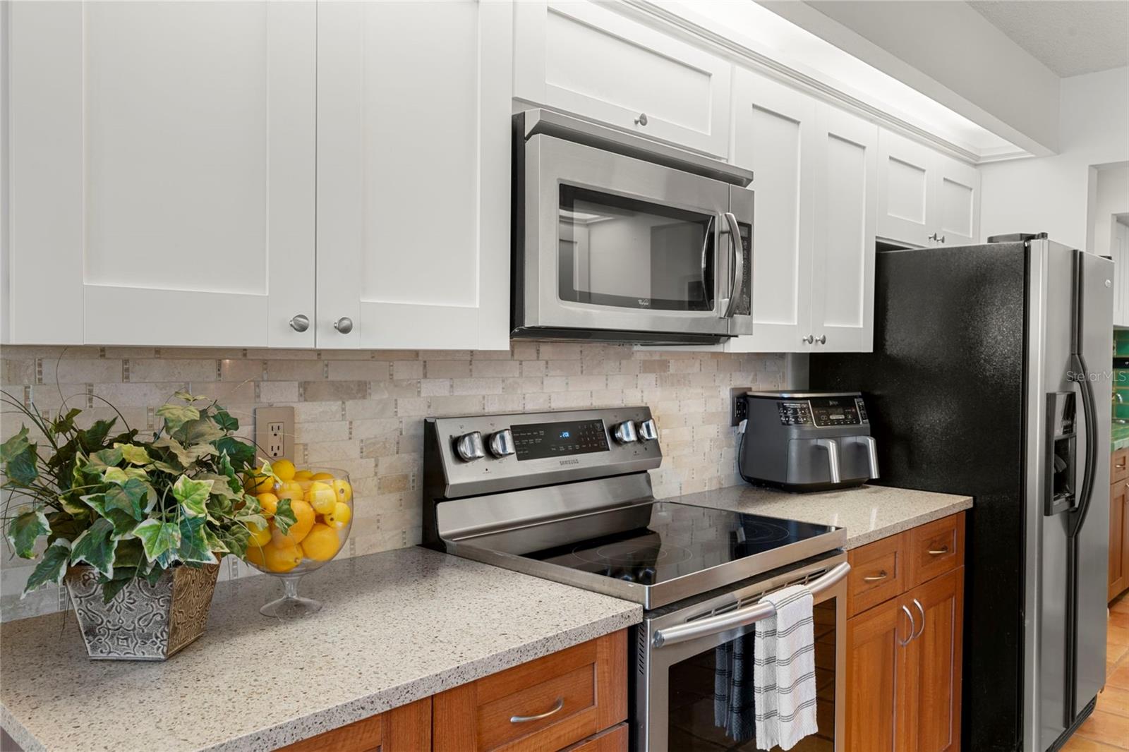 4558 N LAKE ORLANDO PKWY #2