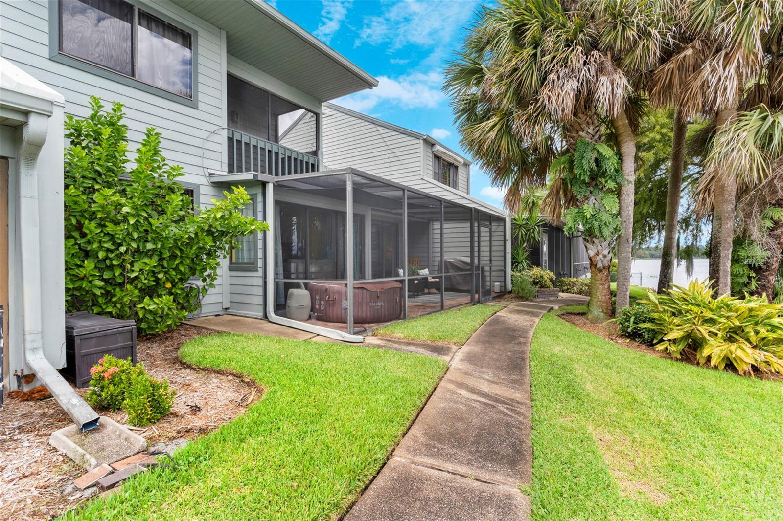 4558 N LAKE ORLANDO PKWY #2