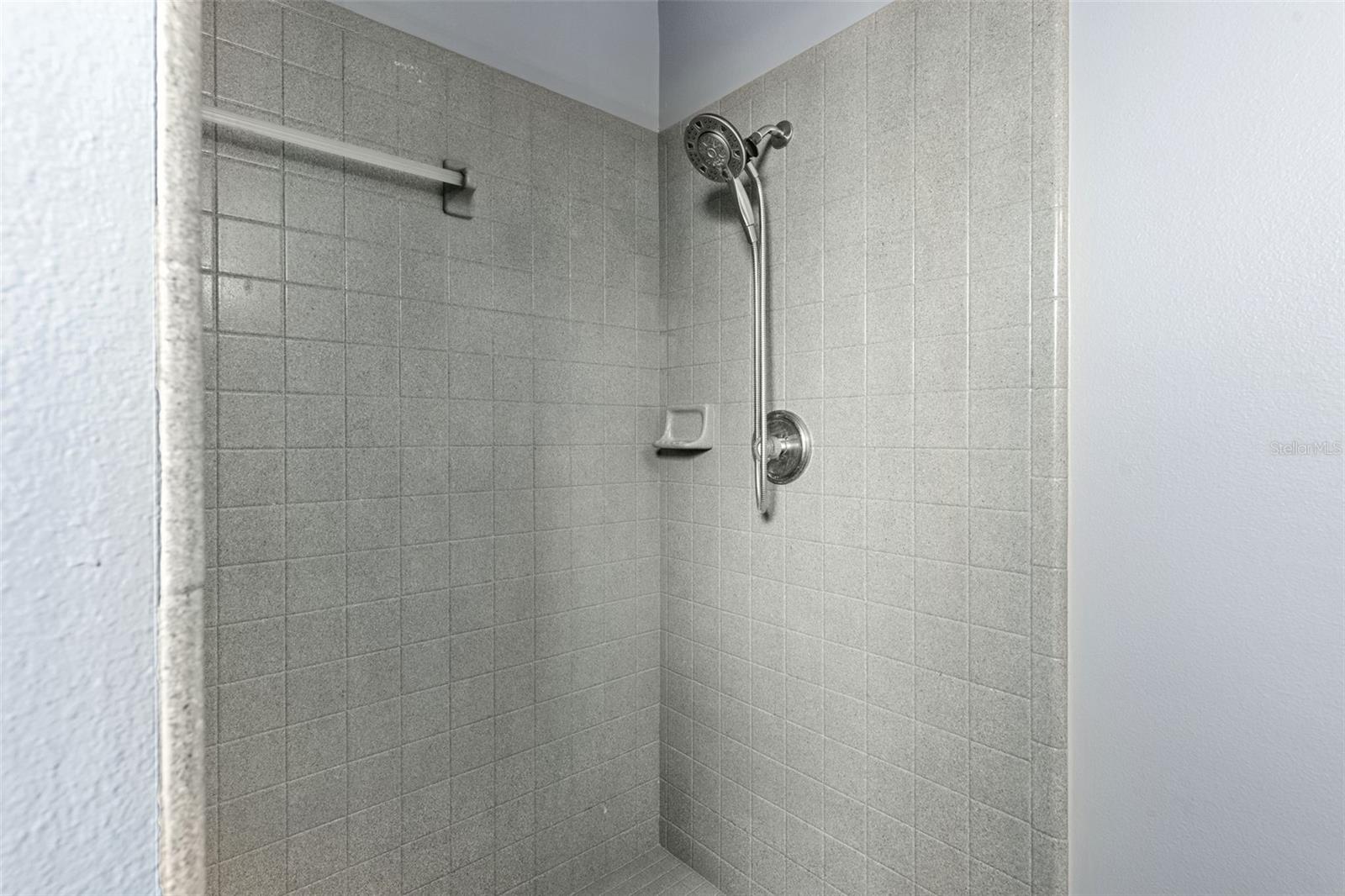 4706 CHEYENNE POINT TRL