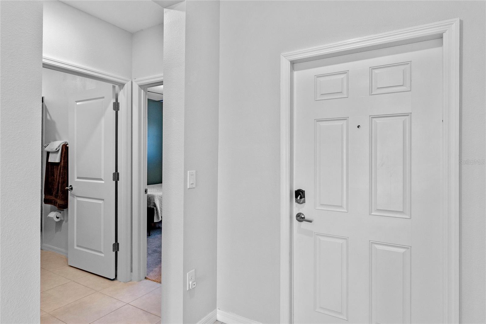 3519 LOUNGING WREN LN