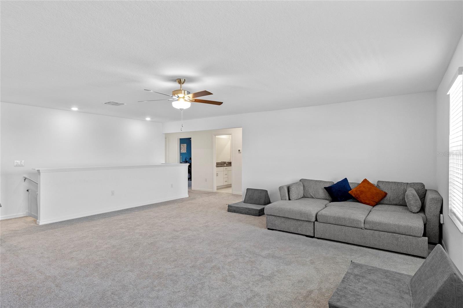 3519 LOUNGING WREN LN