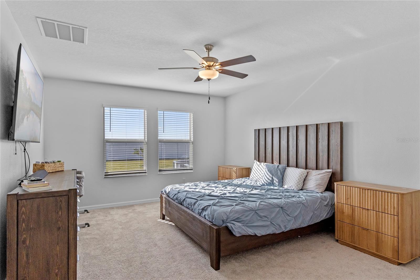 3519 LOUNGING WREN LN