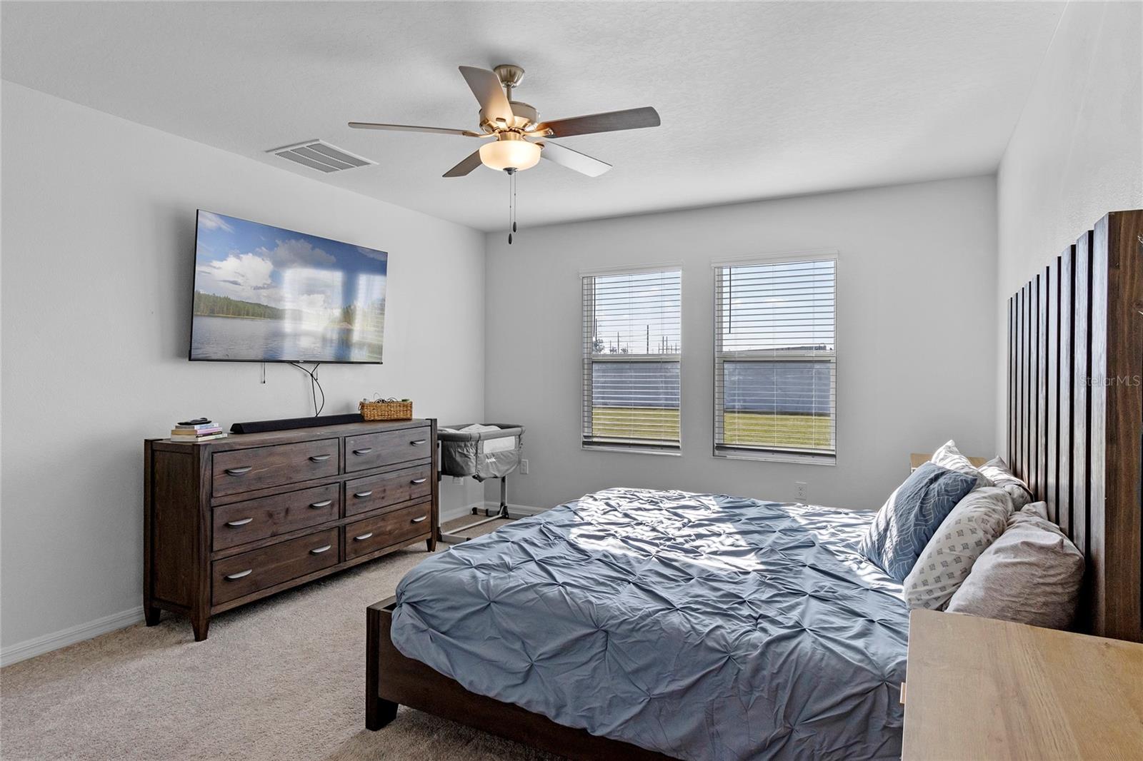 3519 LOUNGING WREN LN