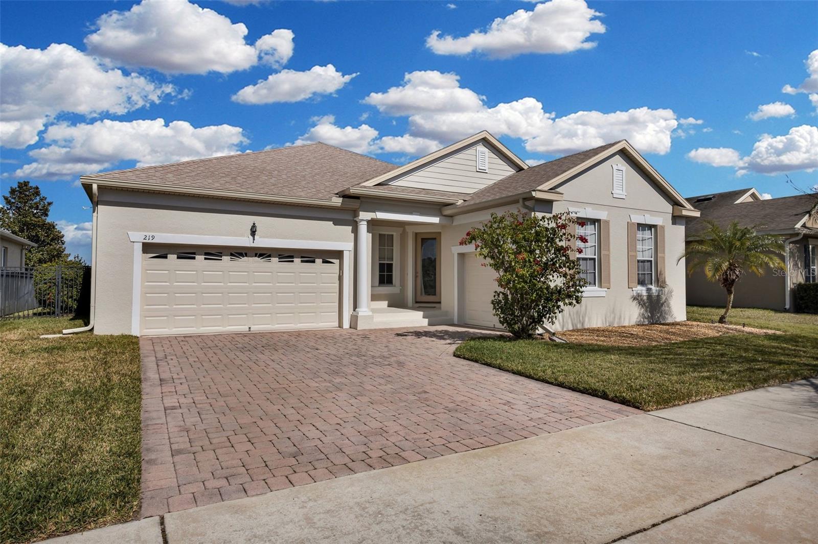 219 BLUE CYPRESS DR