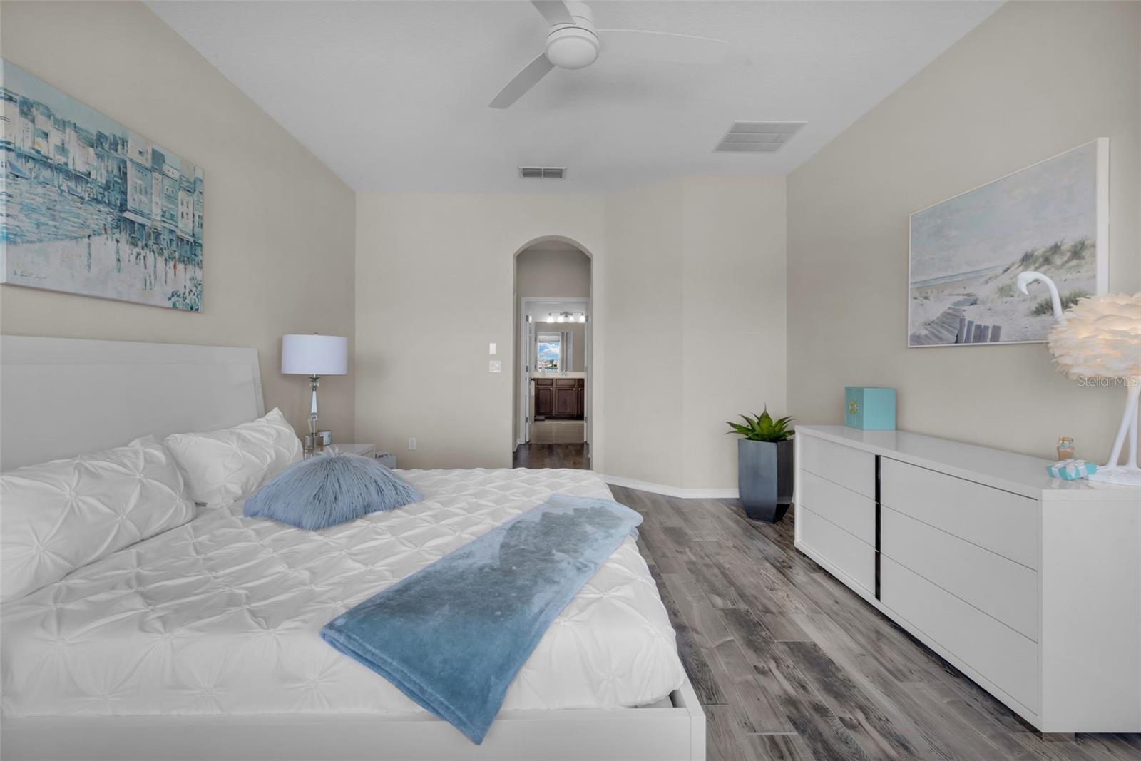 219 BLUE CYPRESS DR