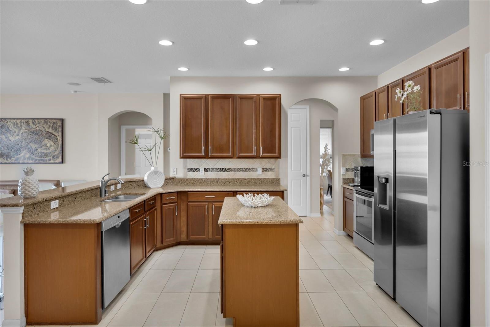 219 BLUE CYPRESS DR