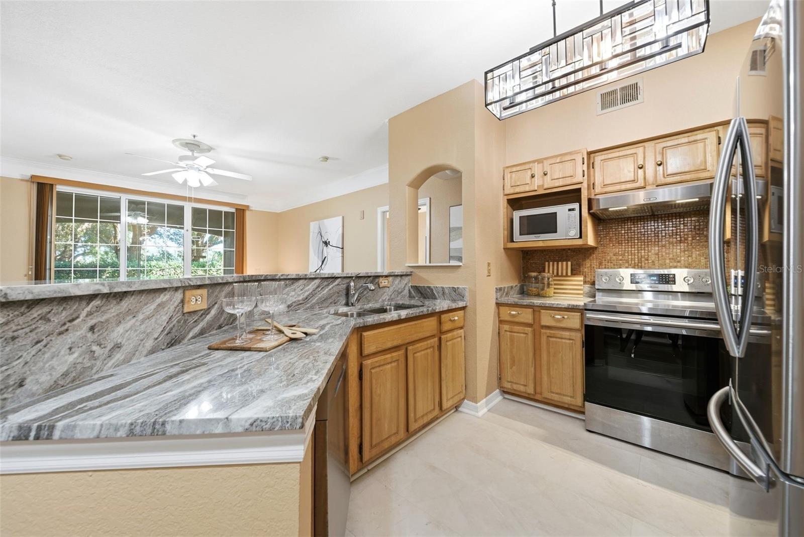 6663 QUEENS BOROUGH AVE #108