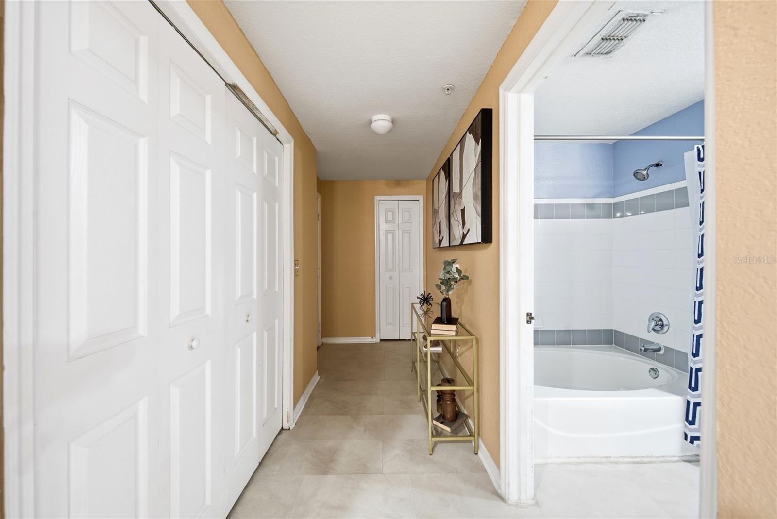 6663 QUEENS BOROUGH AVE #108