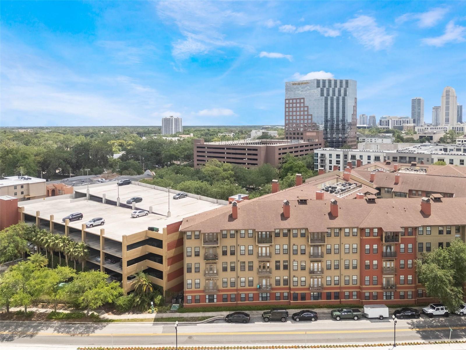 911 N ORANGE AVE #352