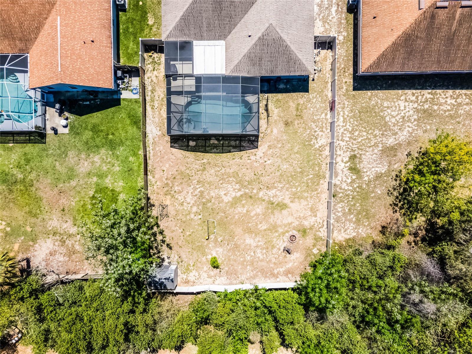 525 GENTLE BREEZE DR