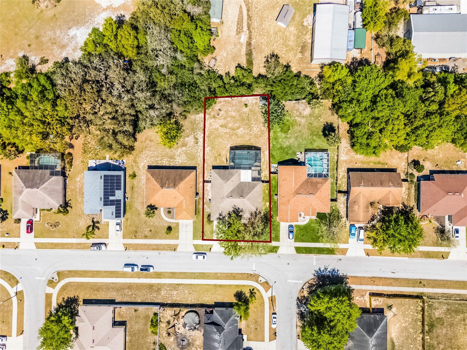 525 GENTLE BREEZE DR